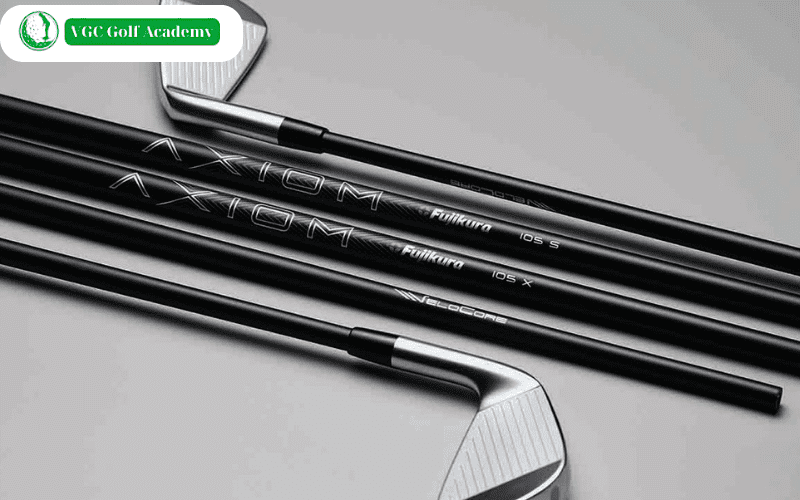 Sử dụng gậy golf có cán nhẹ