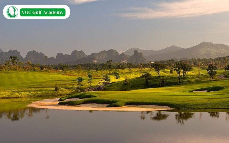 Sân golf Sky Lake