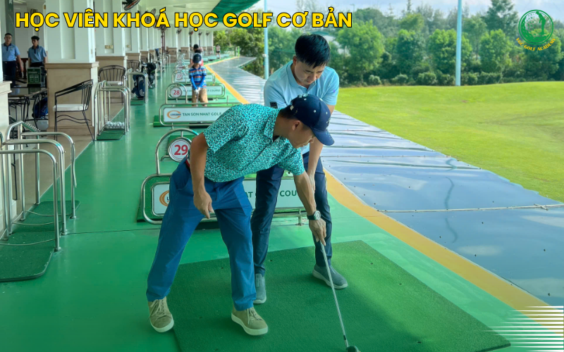 Khóa học golf cơ bản Green and Yellow Golf Tournament Sports Instagram Post 1